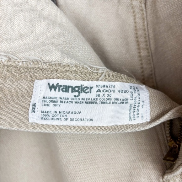 Vintage Wrangler Men’s Khaki Tan Straight Leg Jeans Sz 36x30 - Picture 9 of 9